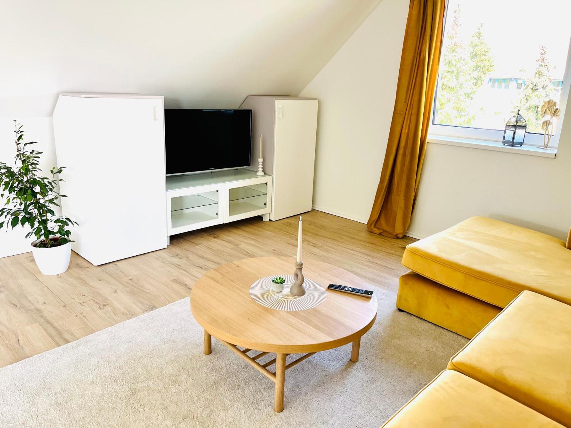 55m2 Rabenstein Kids Welcome, Wifi, Parkplatz, Waschmaschine, Babybett, Sandkasten Apartment *