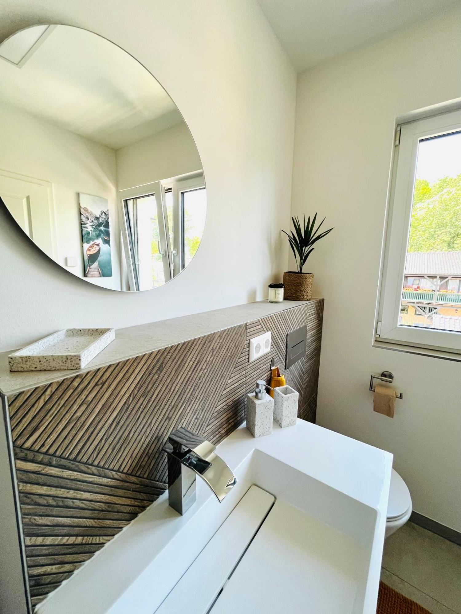 Apartment 55m2 Rabenstein Kids Welcome, Wifi, Parkplatz, Waschmaschine, Babybett, Sandkasten *